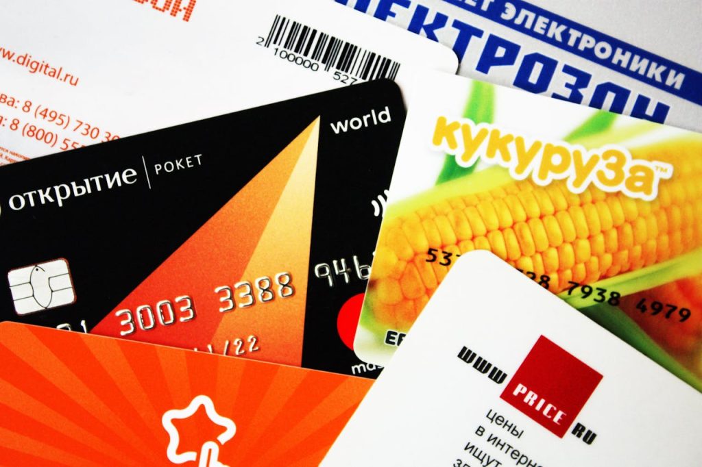 Ways to Manage Multiple Credit Cards